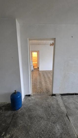 Apartament cu 2 camere nedecomandat în Central
