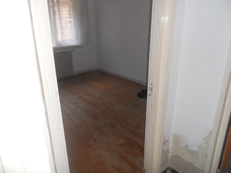 Apartament cu 2 camere în Dărmănești