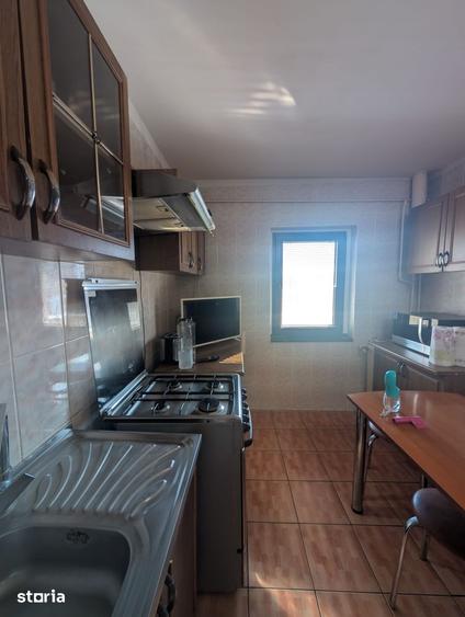 Apartament cu 3 camere decomandat în Mărășești