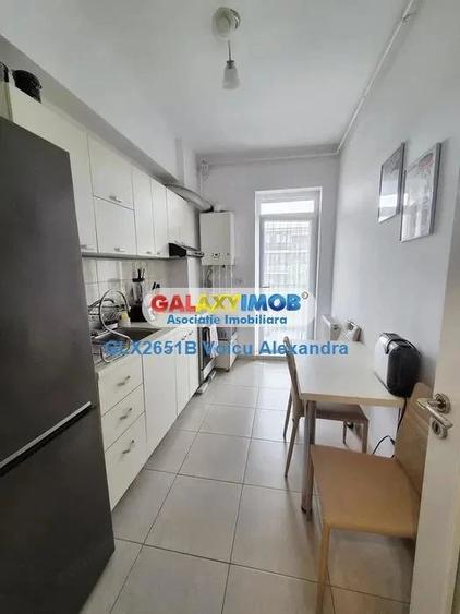 Apartament cu 2 camere decomandat în Berceni