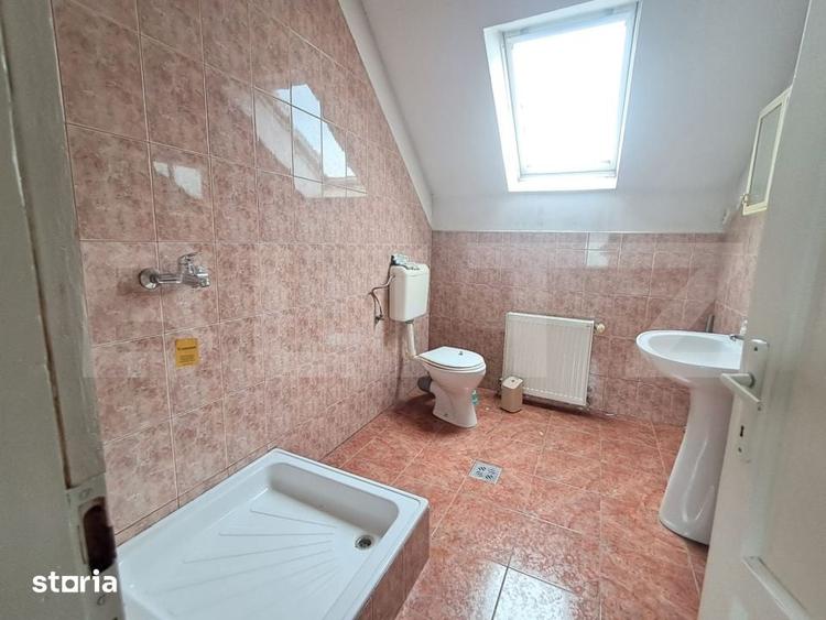 Spațiu comercial, de 240 mp, în Mureșeni