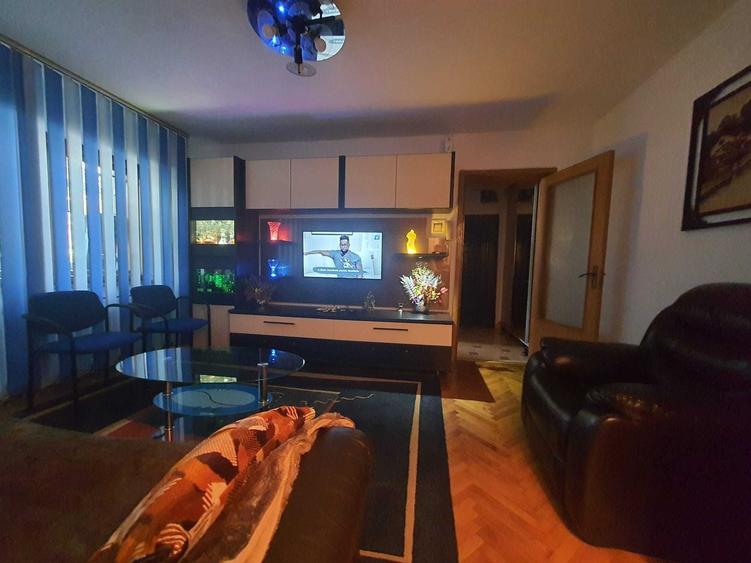DE INCHIRIAT Apartament 2 camere | Centrala Gaze | KM 4-5 350 Euro - 4