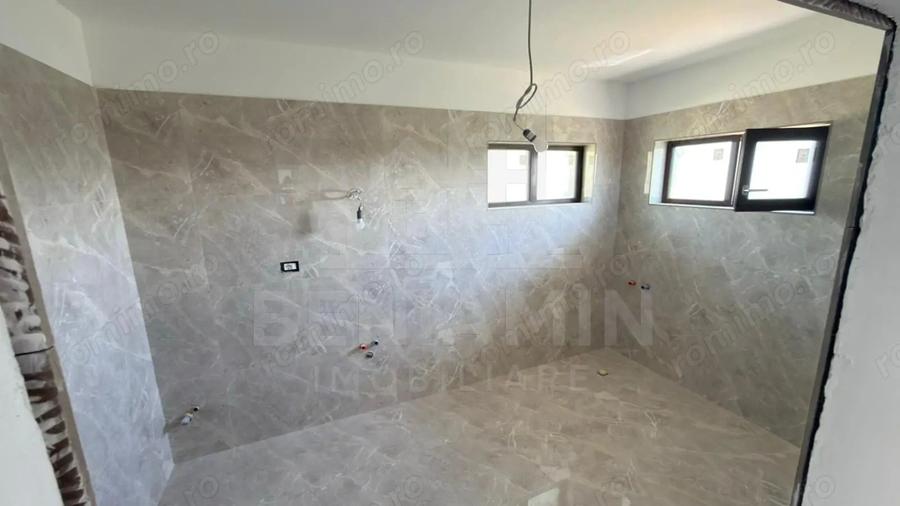 Casă cu Teren 456 Mp în Malu Mare