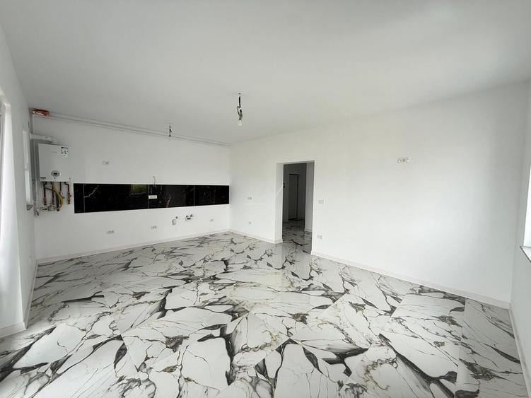 Apartament cu 2 camere decomandat în Giroc