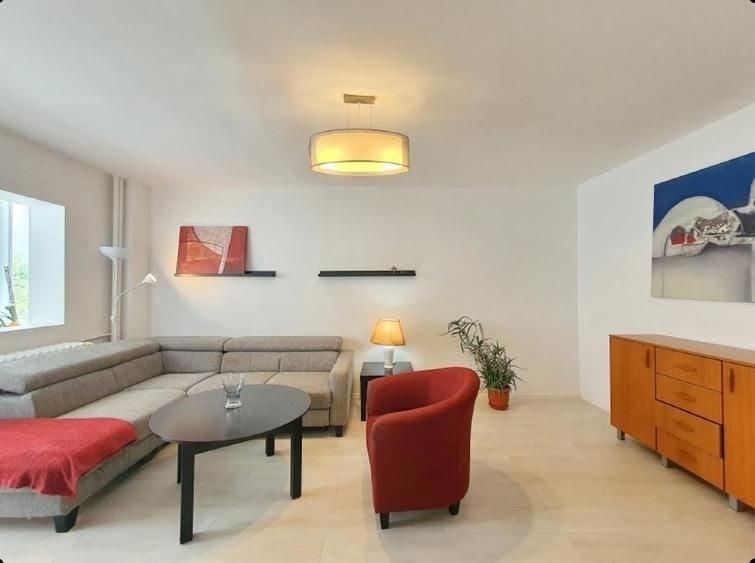 Apartament cu 2 camere decomandat, mobilat în Turda