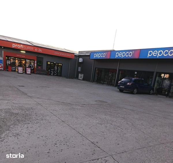 Spațiu comercial, de 1,450 mp, în Central