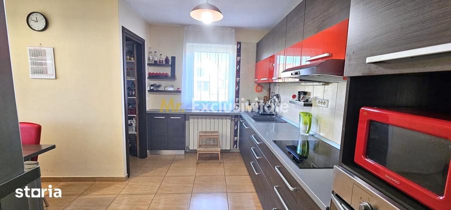 Casă cu 7 camere cu Teren 2000 Mp în Feleacu
