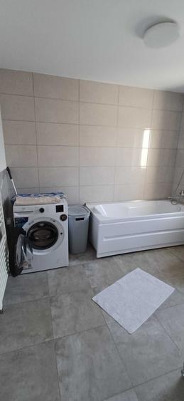 Casă cu 3 camere cu Teren 400 Mp în Central