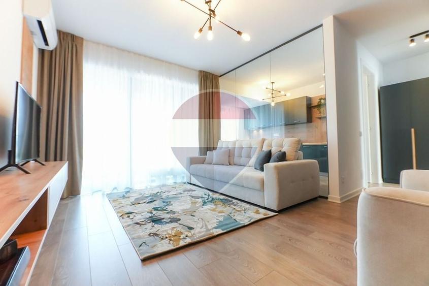 Apartament cu 3 camere decomandat, mobilat în Pipera