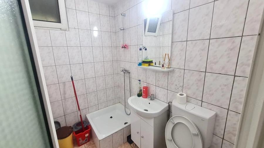 Spațiu comercial, de 50 mp, în Calea Dumbrăvii