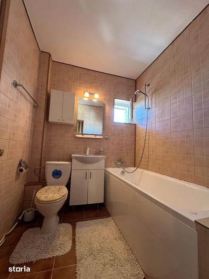 Apartament cu 3 camere decomandat, mobilat în Gară