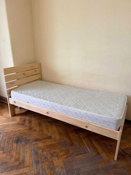 Garsonieră decomandată în Lahovari
