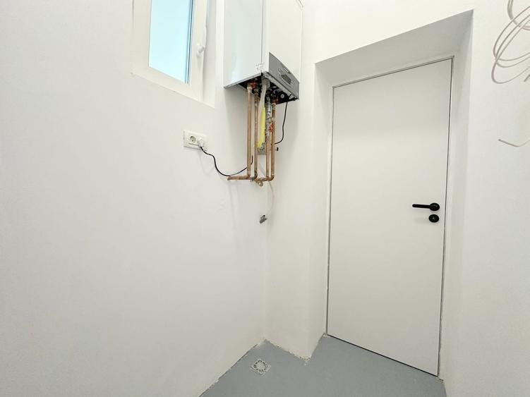 Apartament cu 3 camere decomandat în Bălcescu