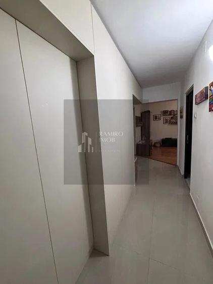 Apartament cu 2 camere decomandat în Tineretului