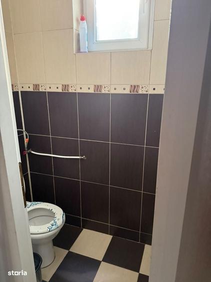 Casă cu 4 camere în Sântandrei