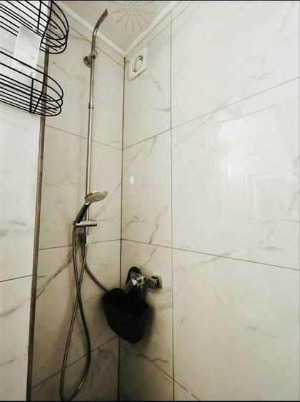 Apartament cu 2 camere nedecomandat, mobilat în Podu Roș