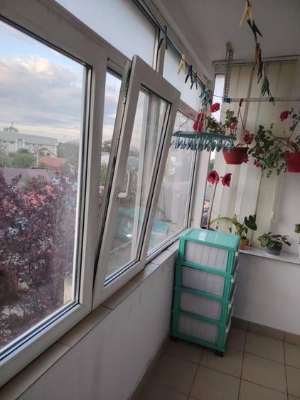 Inchiriez apartament 2 camere - 7