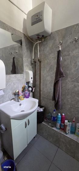Spațiu comercial, de 180 mp, în Simion Bărnuțiu