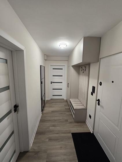 Apartament cu 2 camere decomandat în Ștrand