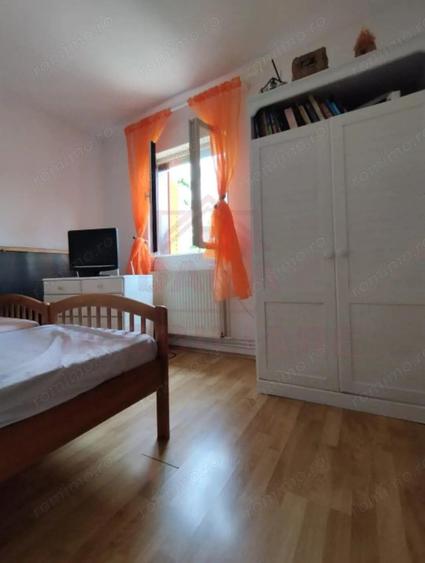Casă cu Teren 440 Mp în Poiana