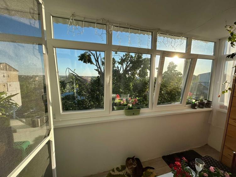 Apartament cu 2 camere semidecomandat în Exterior Vest