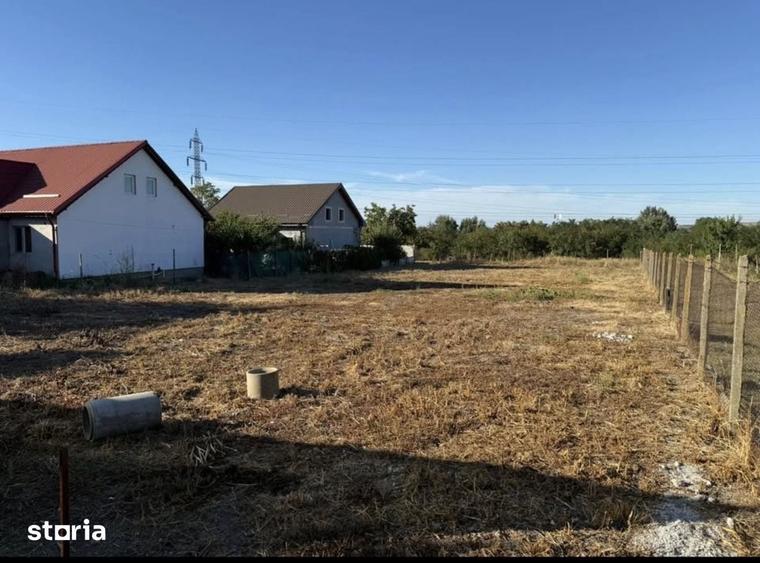 Teren de 1000 mp, în Șimnicu de Sus