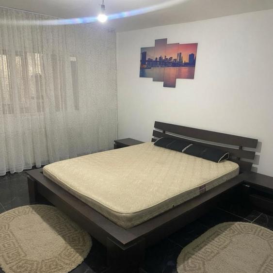 Apartament cu 4 camere decomandat în Sebastian