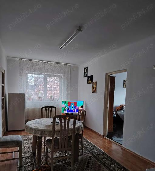 Casă cu 6 camere cu Teren 600 Mp în Cordos