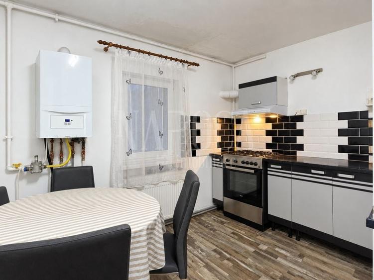 Apartament cu 3 camere decomandat în Mărăști