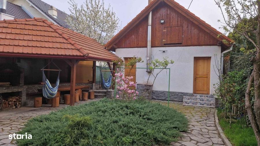 Casă cu 4 camere cu Teren 730 Mp în Exterior Vest