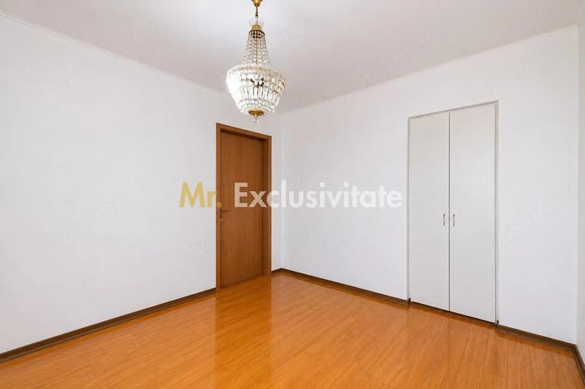 Apartament cu 3 camere decomandat în Ultracentral