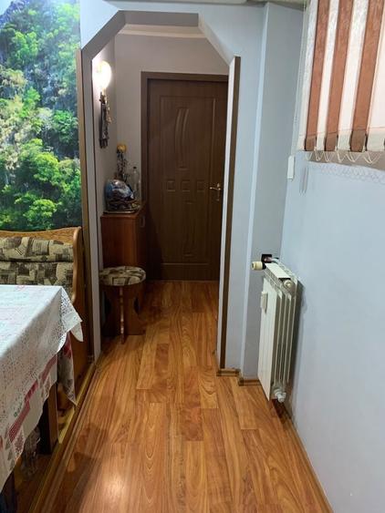 Apartament cu 2 camere decomandat în Berceni