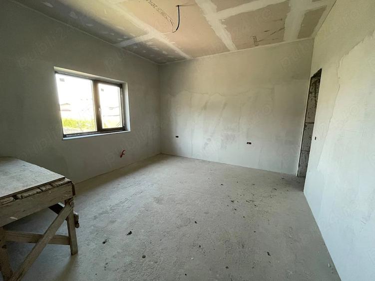 Casă cu Teren 610 Mp în Cumpăna