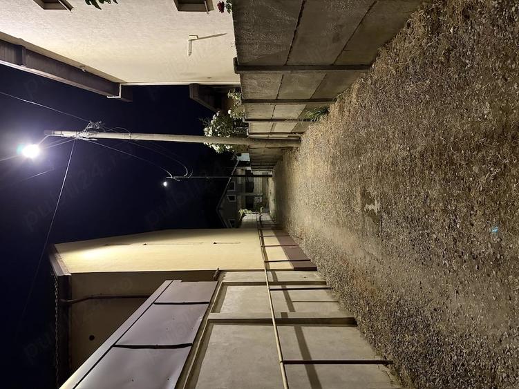 Casă cu Teren 1700 Mp în Central