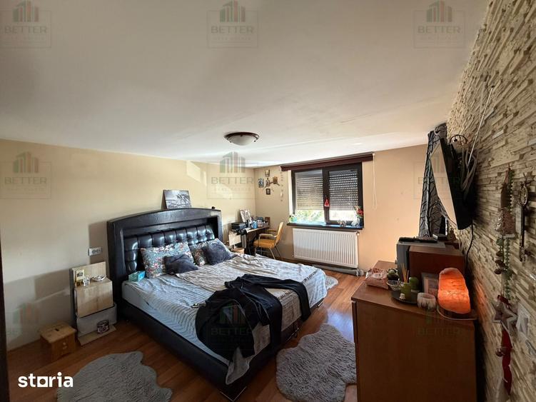 Casă cu 4 camere cu Teren 370 Mp în Berceni