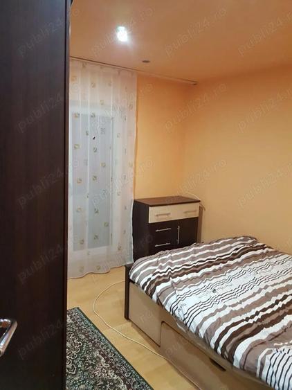 Apartament cu 3 camere decomandat în Mircea cel Bătrân