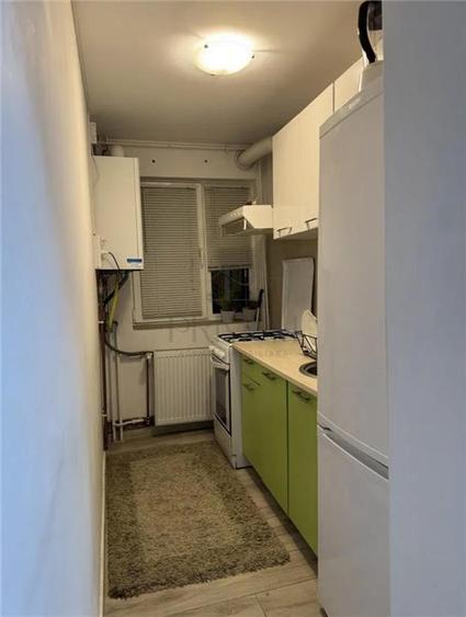 Apartament cu 2 camere semidecomandat, mobilat în Spitalul Județean