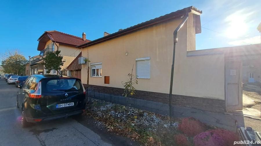Casă cu 3 camere în Ultracentral
