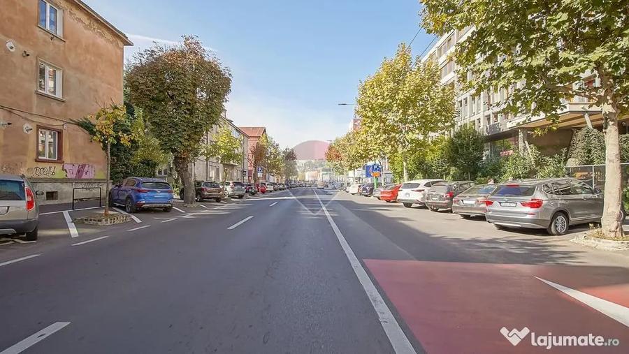Spațiu comercial, de 55 mp, în Centrul Civic