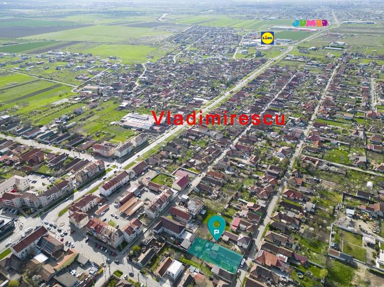 Casă cu 5 camere cu Teren 745 Mp în Vladimirescu