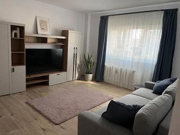 Proprietar, inchiriez apartament 3 camere, complet renovat Zona Dristor (5 min. metrou) - 4