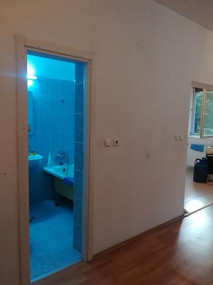 Apartament cu 2 camere decomandat în Borș