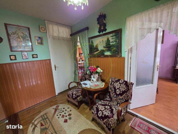 Apartament cu 4 camere decomandat în Hipodrom 3
