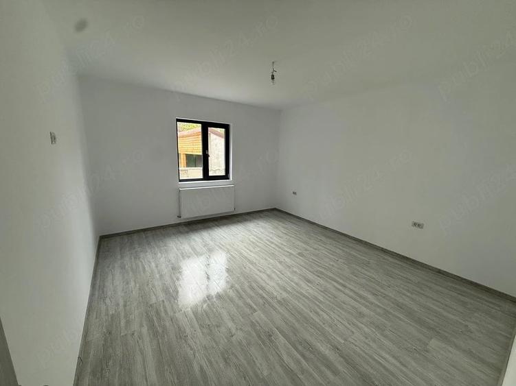 Casă cu Teren 340 Mp în Valu lui Traian
