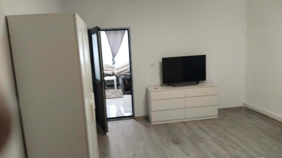 Casă cu 3 camere în Central