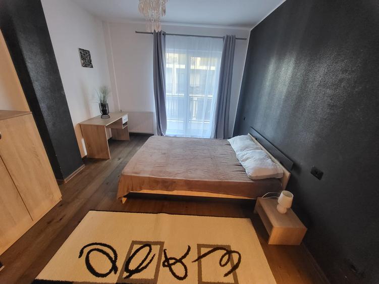 Apartament cu 2 camere decomandat în Europa