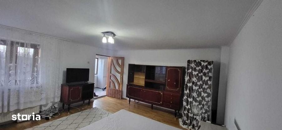 Casă cu 2 camere cu Teren 40 Mp în Central