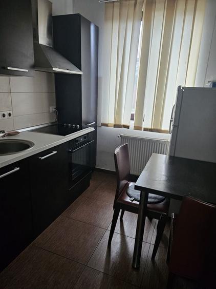 Apartament cu 2 camere decomandat în Dumbrăvița