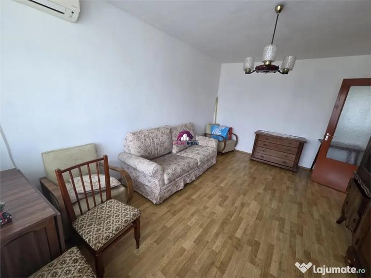 Apartament cu 2 camere decomandat în Obor