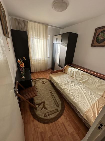 Apartament cu 3 camere în Casa de Cultură